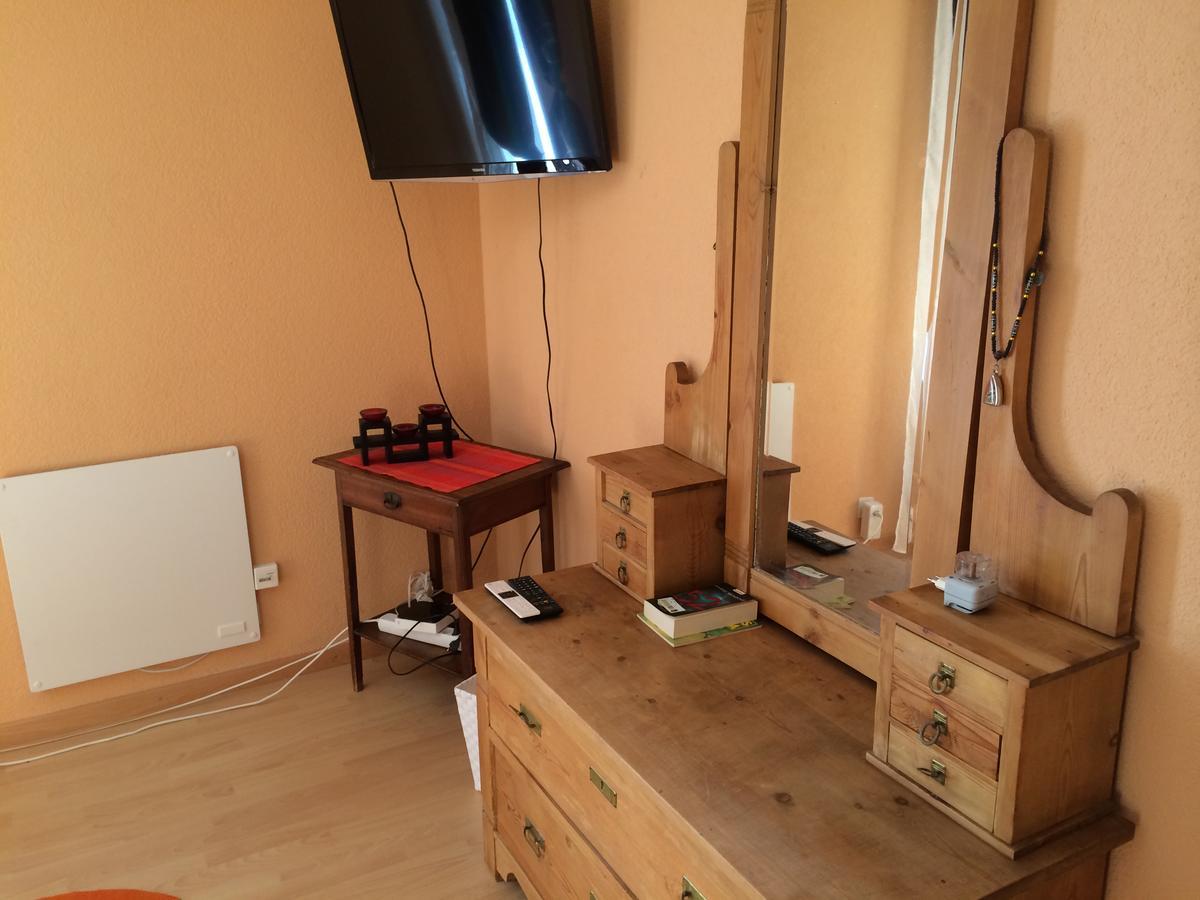 Bnb Parisod Aigle Dış mekan fotoğraf